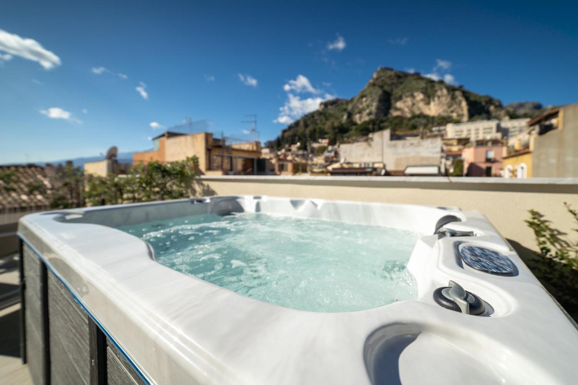 Taoetna Guest House, Taormina Exteriör bild