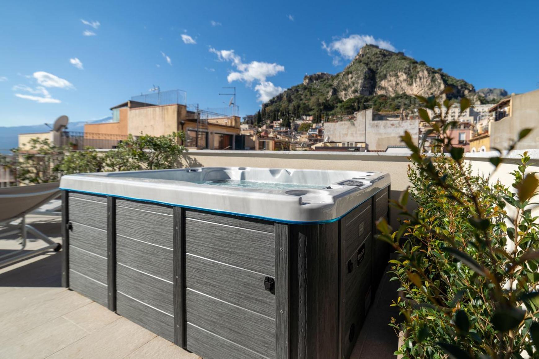 Taoetna Guest House, Taormina Exteriör bild